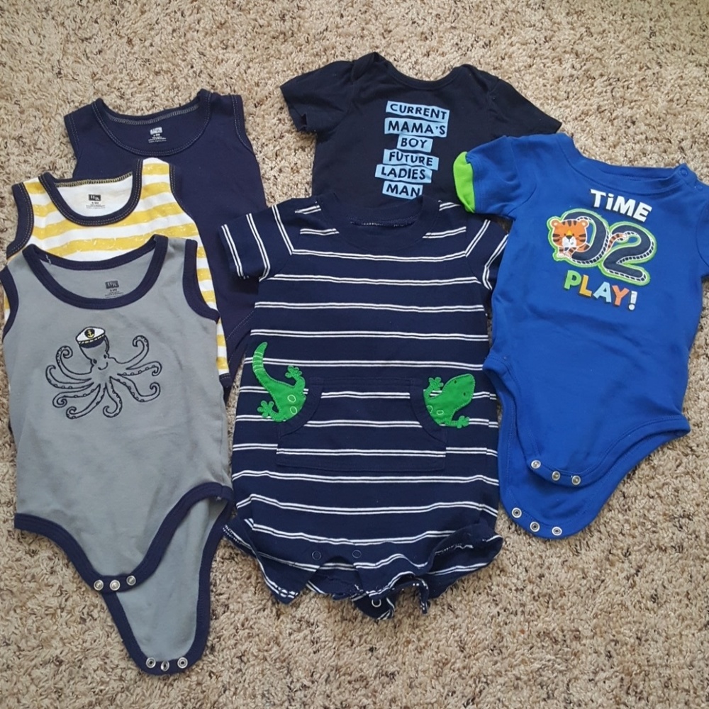 Baby clothes